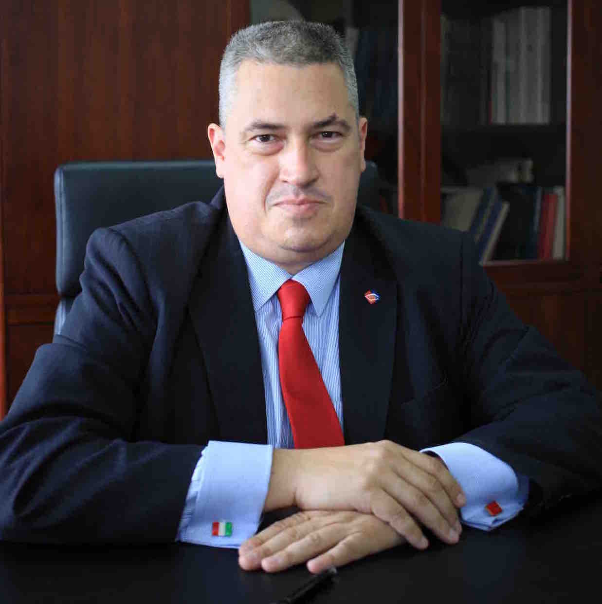 Dr. Stefan Sack